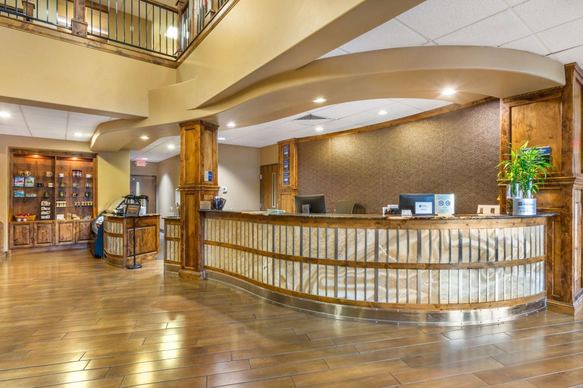 Best Western Premier Ivy Inn & Suites Cody Εξωτερικό φωτογραφία